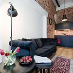 Loft Black And Red